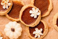 Pumpkin Pie Cookie Recipe: Soft Spiced Cookies with Cream Cheese Glaze