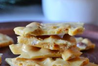 Classic Peanut Brittle Recipe: Crispy Homemade Candy in Minutes