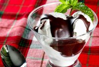 Gluten-Free Hot Fudge Sauce Recipe — Quick Classic Topping