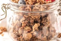 Maple Spice Low-Carb Granola — Crispy, Chewy, Gluten-Free Keto
