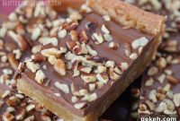 Chewy Toffee Bars Recipe with Salted Caramel Drizzle