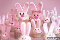 Hello Everybunny: Cute Rabbit Gifts and Tips for Owners