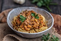 Lentil and Mushroom Bolognese Recipe for Rich, Meaty Flavor
