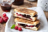 Brie, Raspberry & Hazelnut Spread Panini Recipe