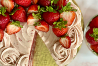 Bakery-Style Strawberry Buttercream Frosting Recipe