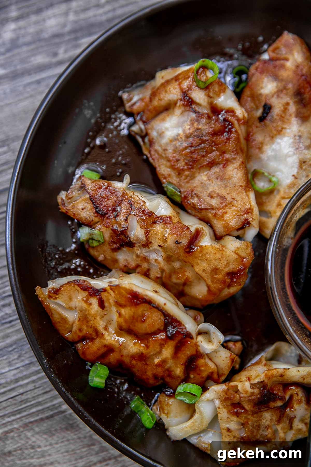 Crispy Pork Potstickers: Homemade Dumplings with Savory Filling 4 img 11804 3