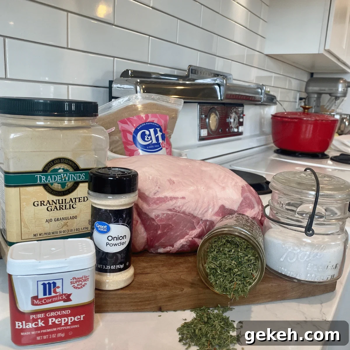 recipe ingredients: boston butt roast, garlic & onion powder, pepper, salt, brown sugar, and thyme