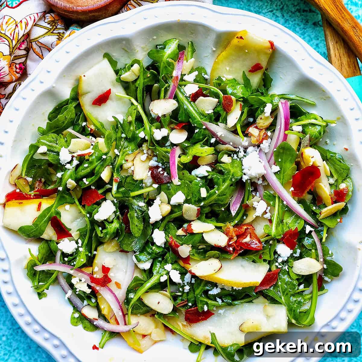 Refreshing Summer Salad Recipes for Light, Flavorful Meals 3 pear and arugula salad