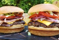 Double R Bar Smashburger Guide: Tips, Menu & Signature Recipe