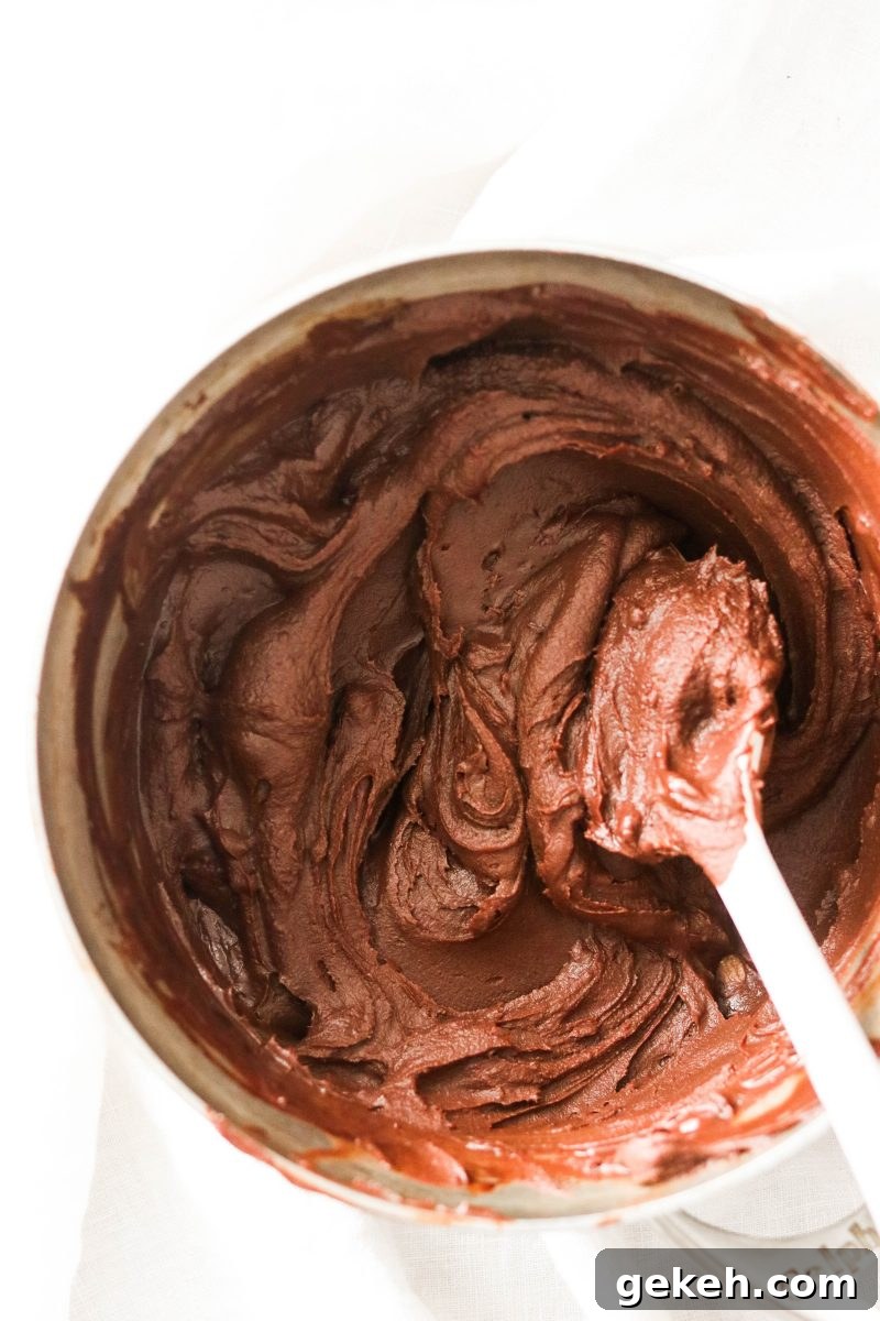 Decadent Paleo Chocolate Cake with Rich Chocolate Ganache 5 Paleo Chocolate Cake with Chocolate Ganache
