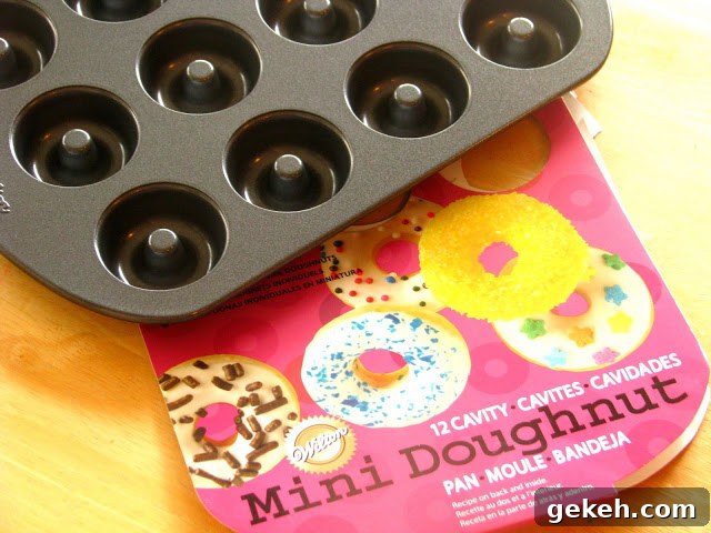 mini doughnut pan with packaging