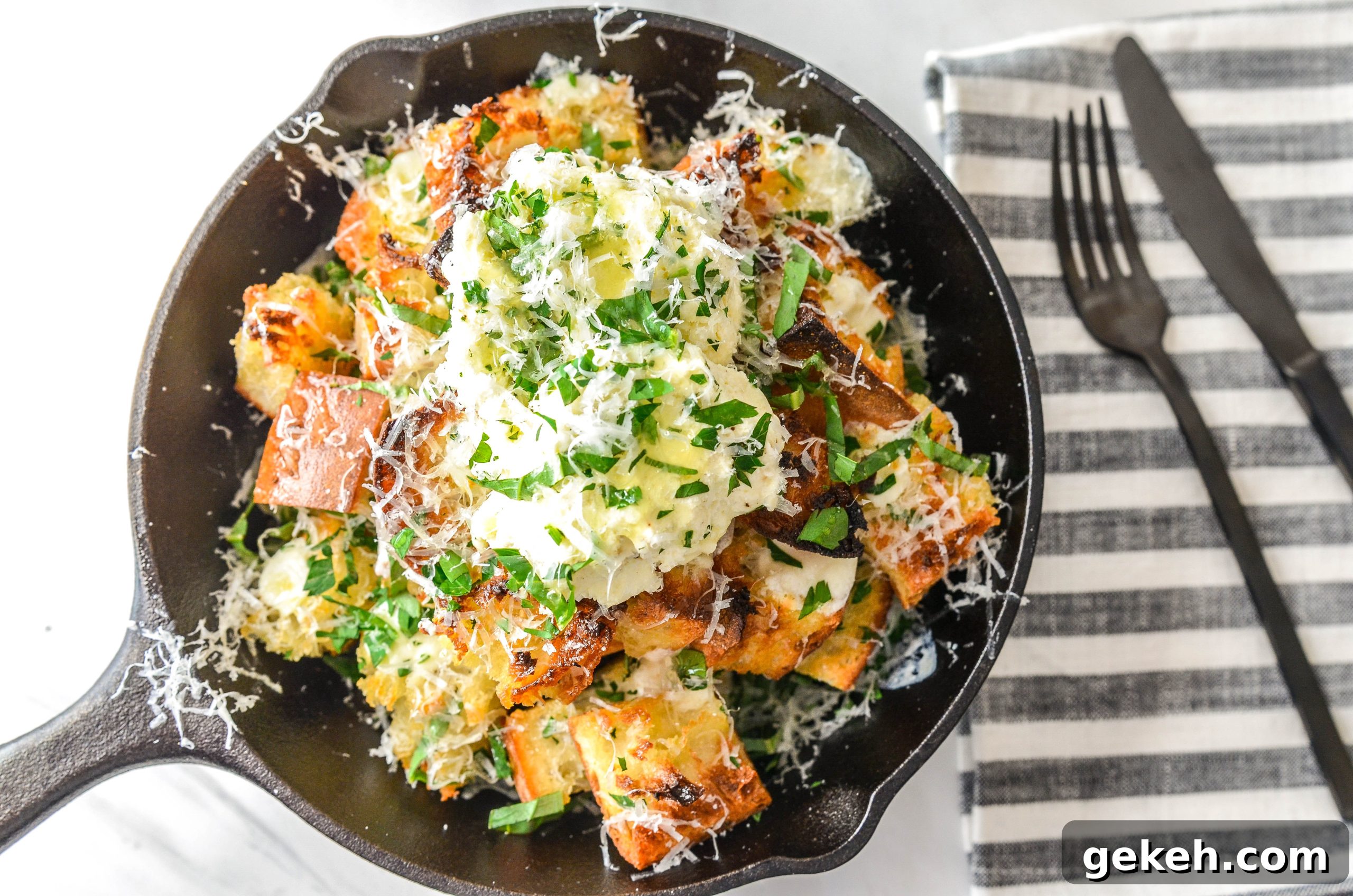 Truffle Garlic Ricotta Bread: Crispy, Savory Slices 2 Truffled Garlic Bread