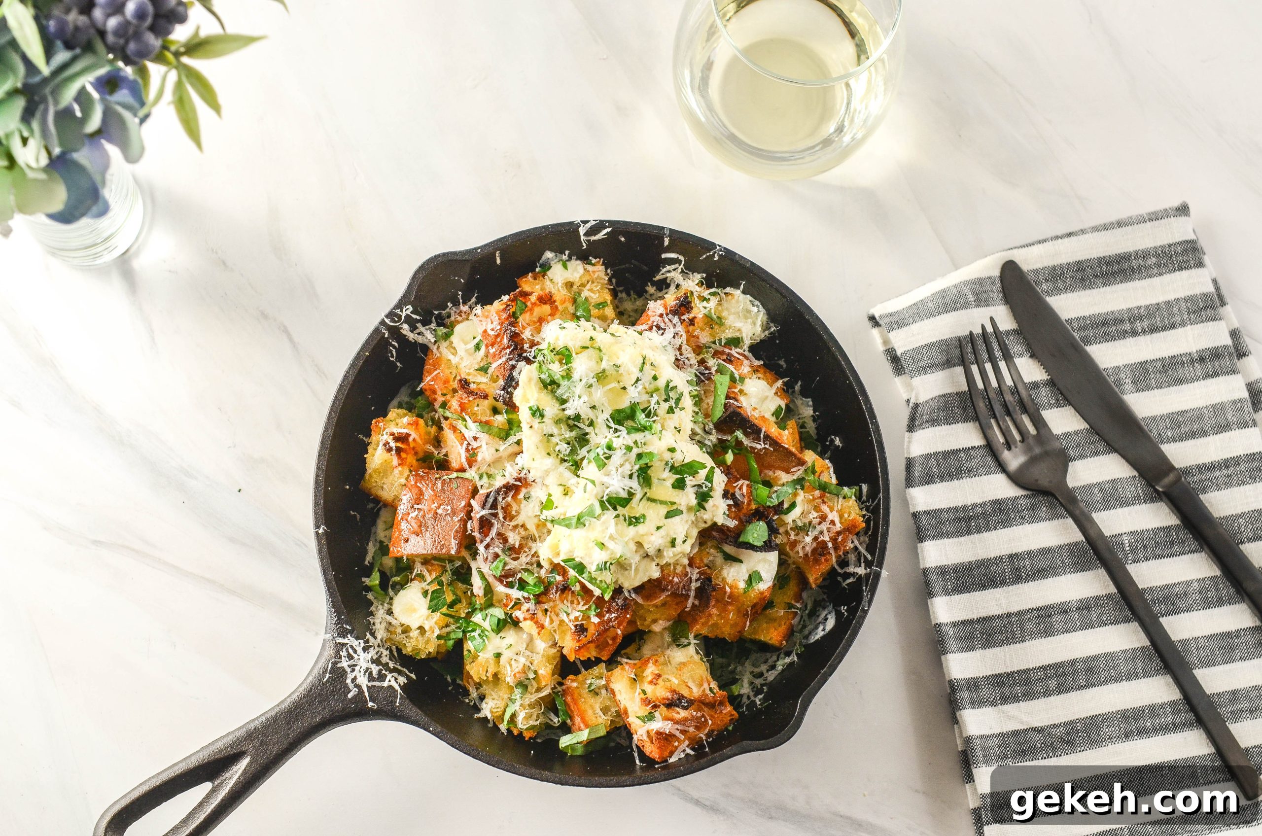 Truffle Garlic Ricotta Bread: Crispy, Savory Slices 5 Truffled Garlic Bread-4.jpg