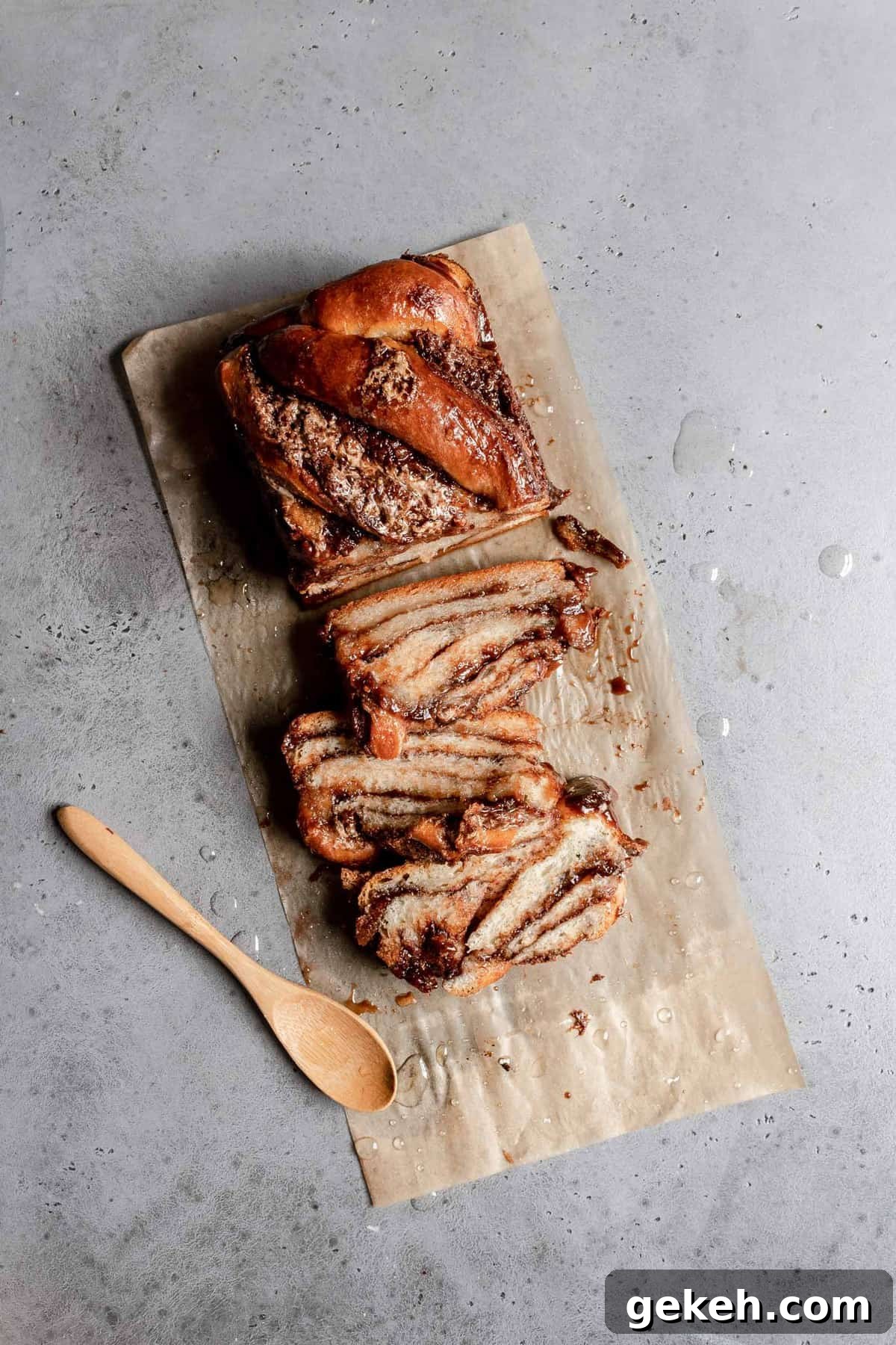 S’mores Babka Recipe: Gooey Chocolate, Marshmallow & Graham Crust 8 S'mores Babka