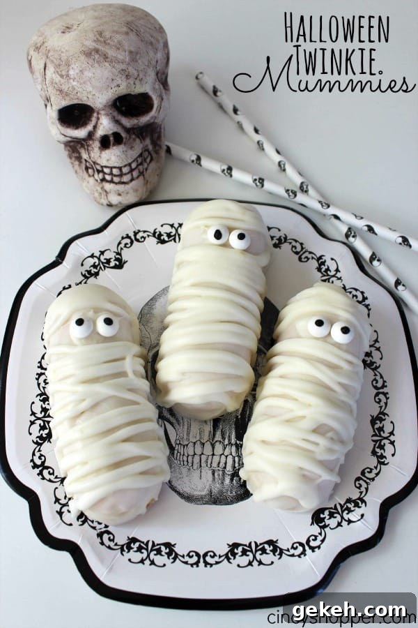 Halloween Twinkie Mummies: Simple Spooky Dessert Recipe 2 Halloween Twinkie Mummies - Super fun and easy Halloween party or treat idea.