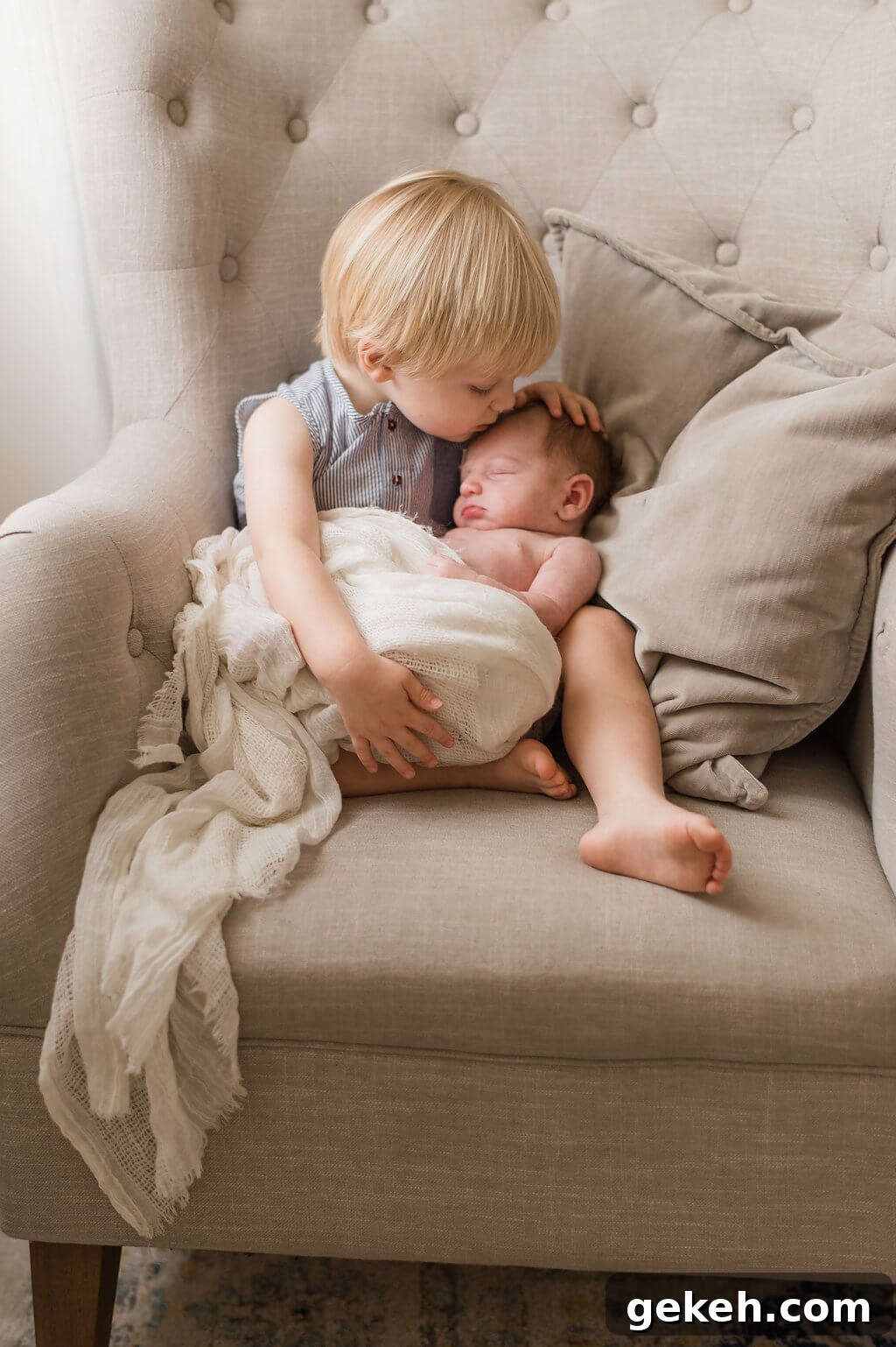 Giving Birth in an Elevator: My Unforgettable Natural Birth Story 3 natural birth story baby born on elevator