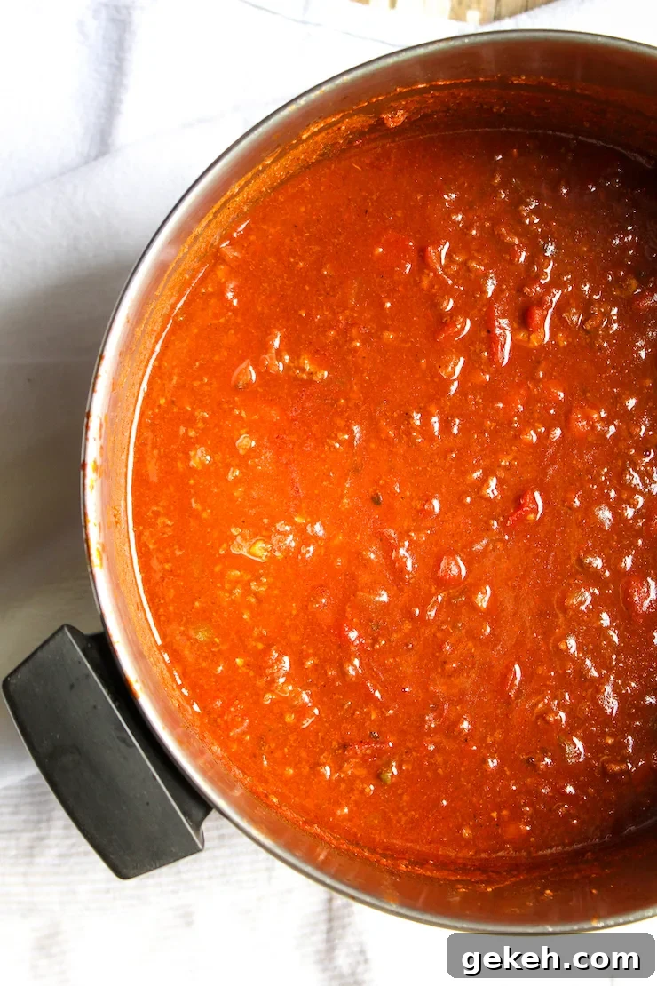 Chili Mac Recipe: Classic Comfort Pasta with Savory Beef and Beans 3 Pot of classic beef and bean chili.